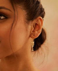 Traditional Sui Dhaga Earrings